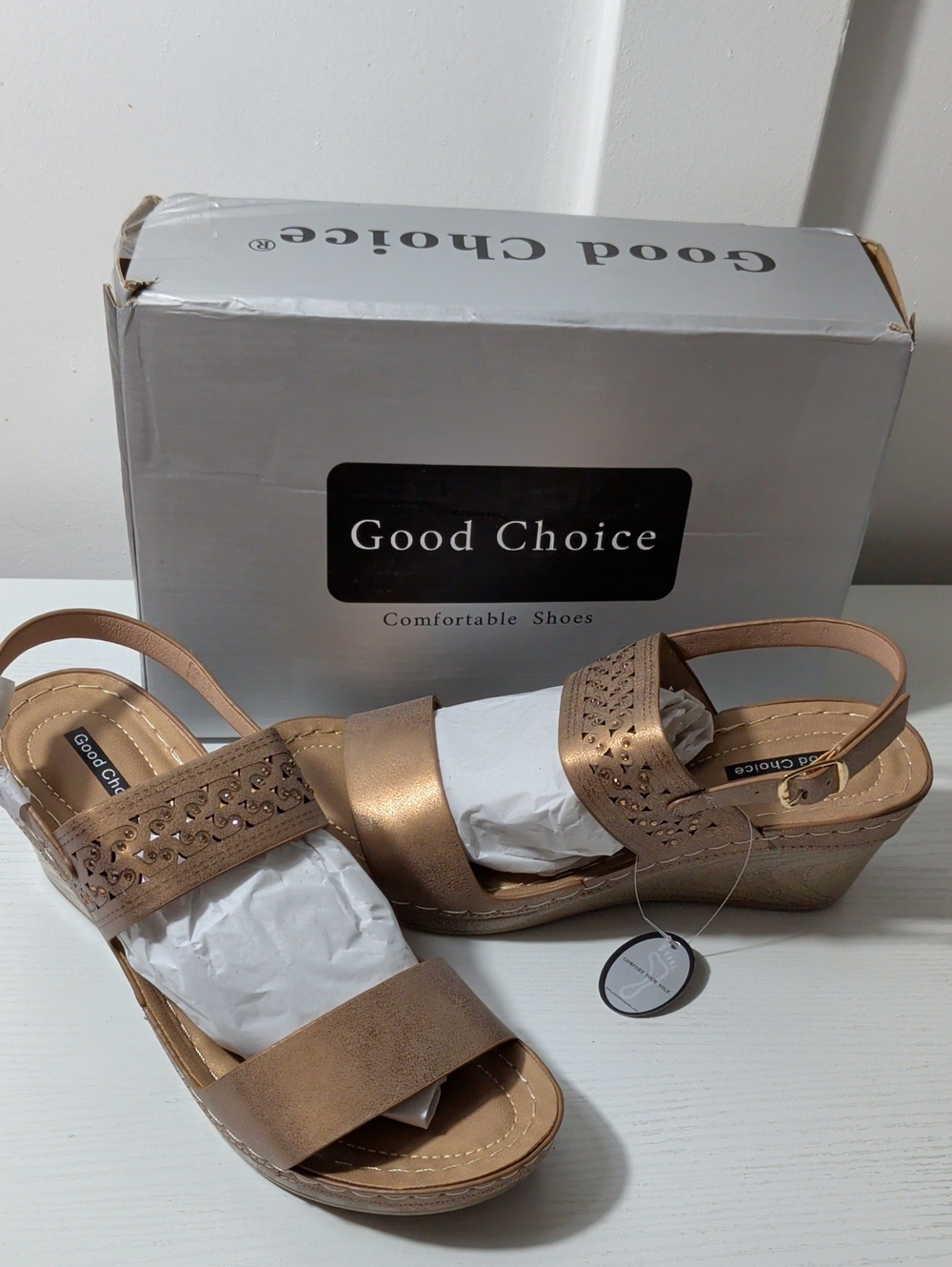 Good Choice NIB 8.5 Wedge Sandals Bronze